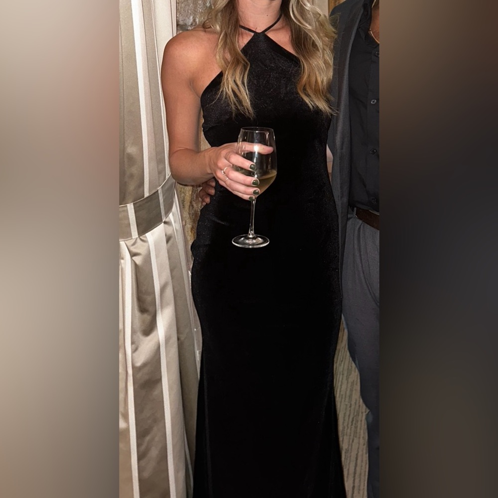 Maxi Velour Dress - Picture 3 of 4